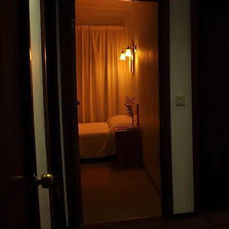 Residencial D. Joao Iii Πανσιόν 3*