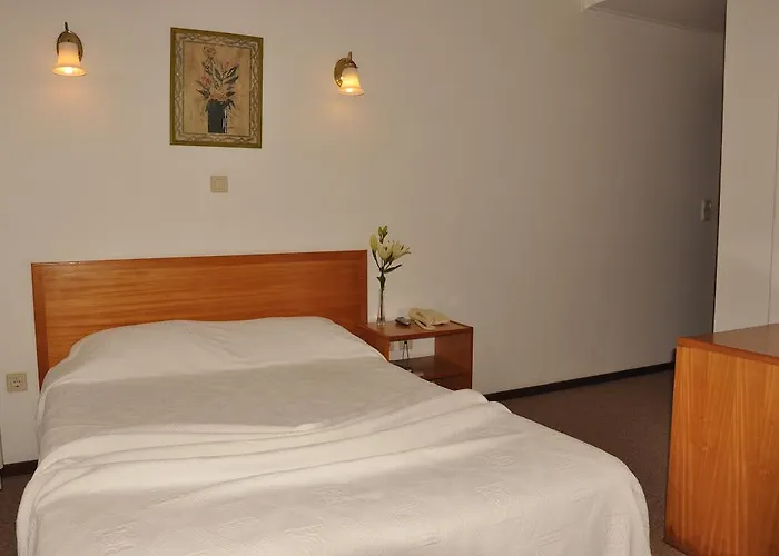 Residencial D. Joao Iii Penzion Ponta Delgada